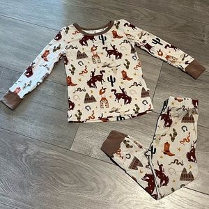Caden Lane Rodeo Pajmas 3T
